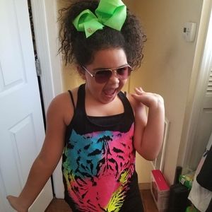 Meet your Posher, Denise